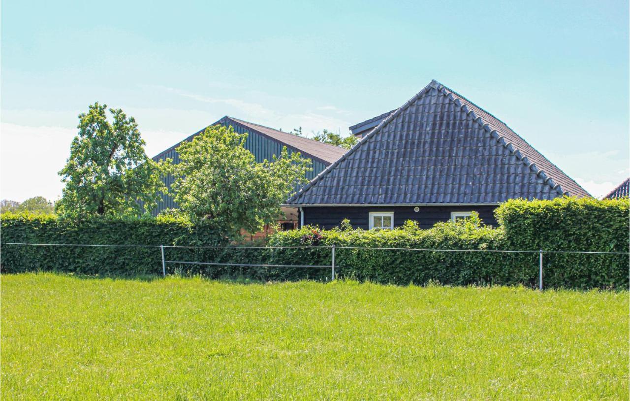 2 Bedroom Awesome Home In Udenhout Exterior photo